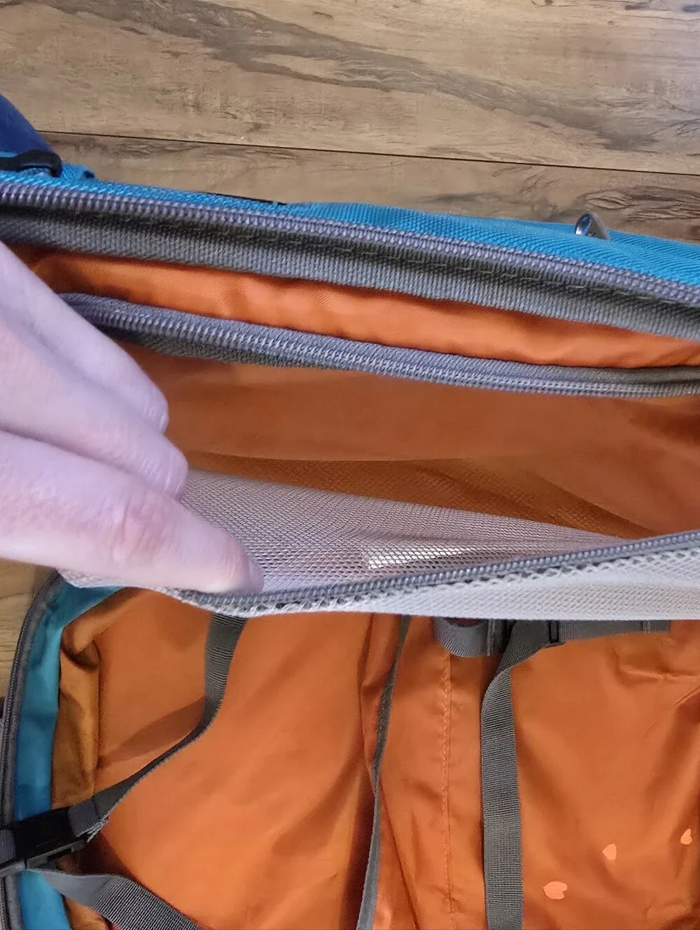 Ebags Convertible Backpack Duffel Suitcase - Picture 5 of 11